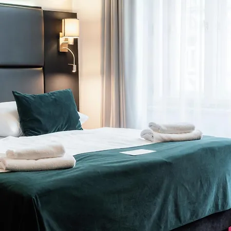 Noir Hotell