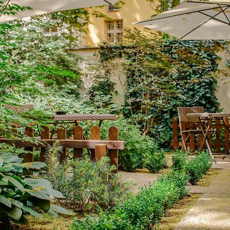 Noir 4* Prague