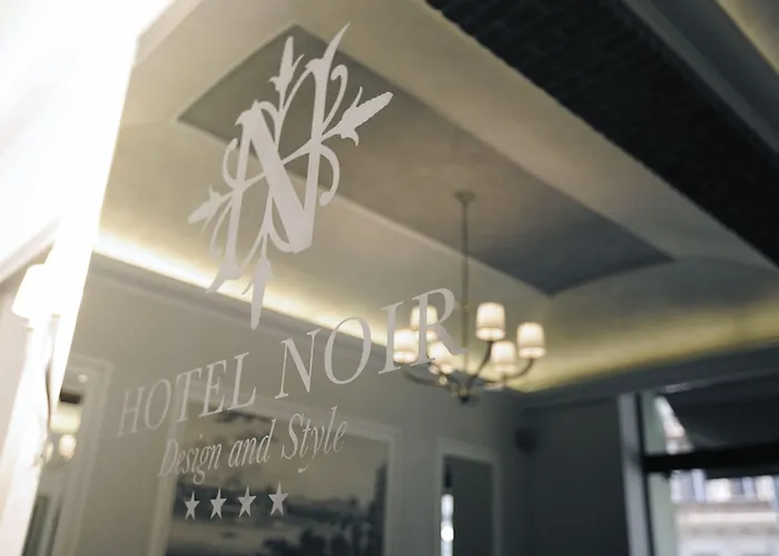 Noir Hotel