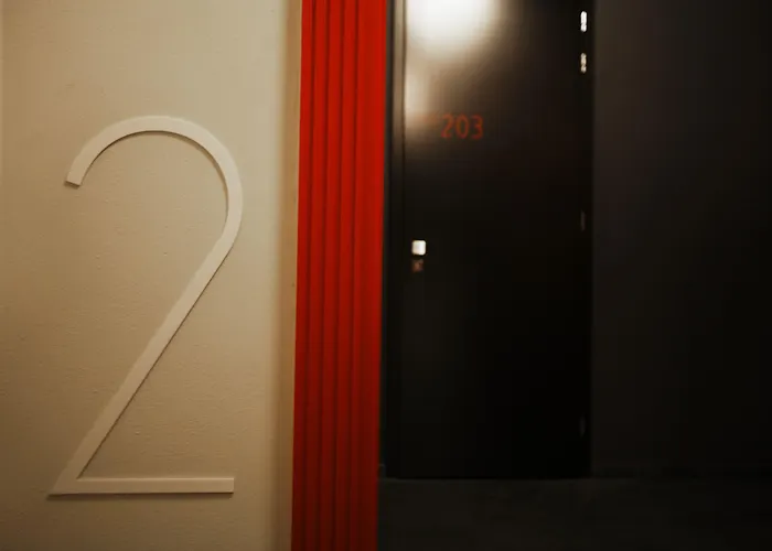 Hotel Noir