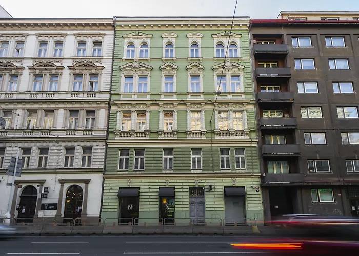 Noir Hotel 4*