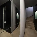 Noir Hotel