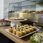 Hotel Noir 4*