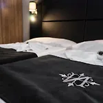 Noir فندق